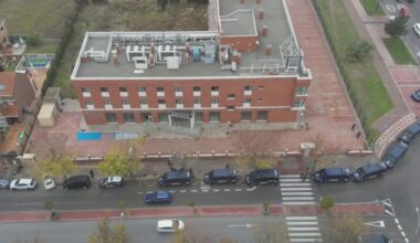 La Policía desaloja el antiguo hotel NH de Parla tras ser okupado por 60 personas