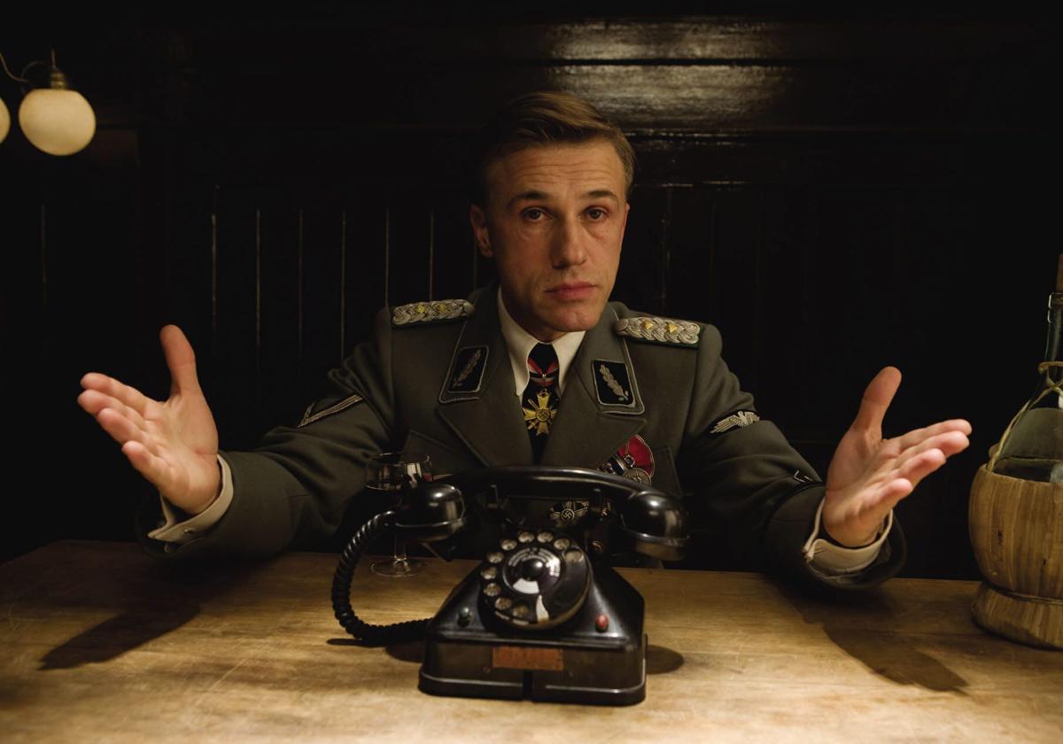 Qué películas ver hoy domingo en televisión: de una oscarizada ficción histórica de Tarantino a una exitosa cinta de acción protagonizada por Keanu Reeves