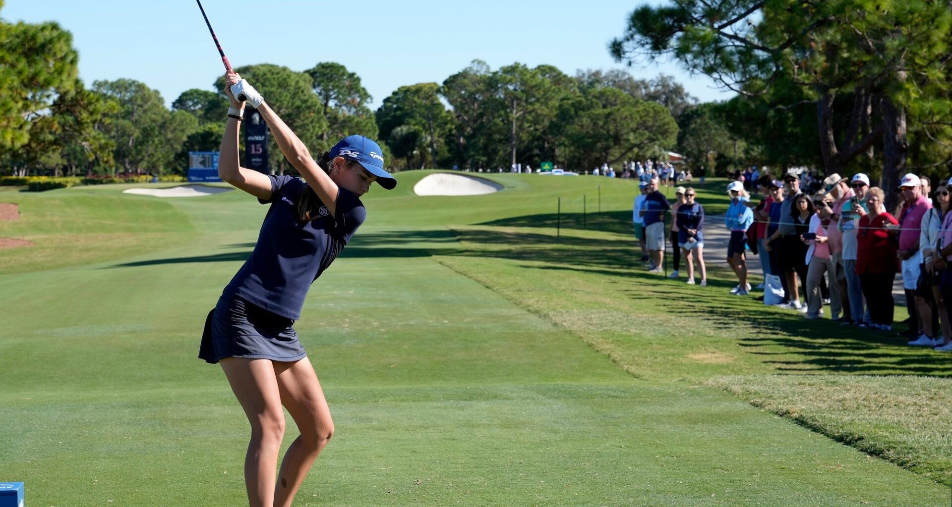 Cómo le fue a la nieta de Donald Trump en su estreno en el circuito mundial de golf