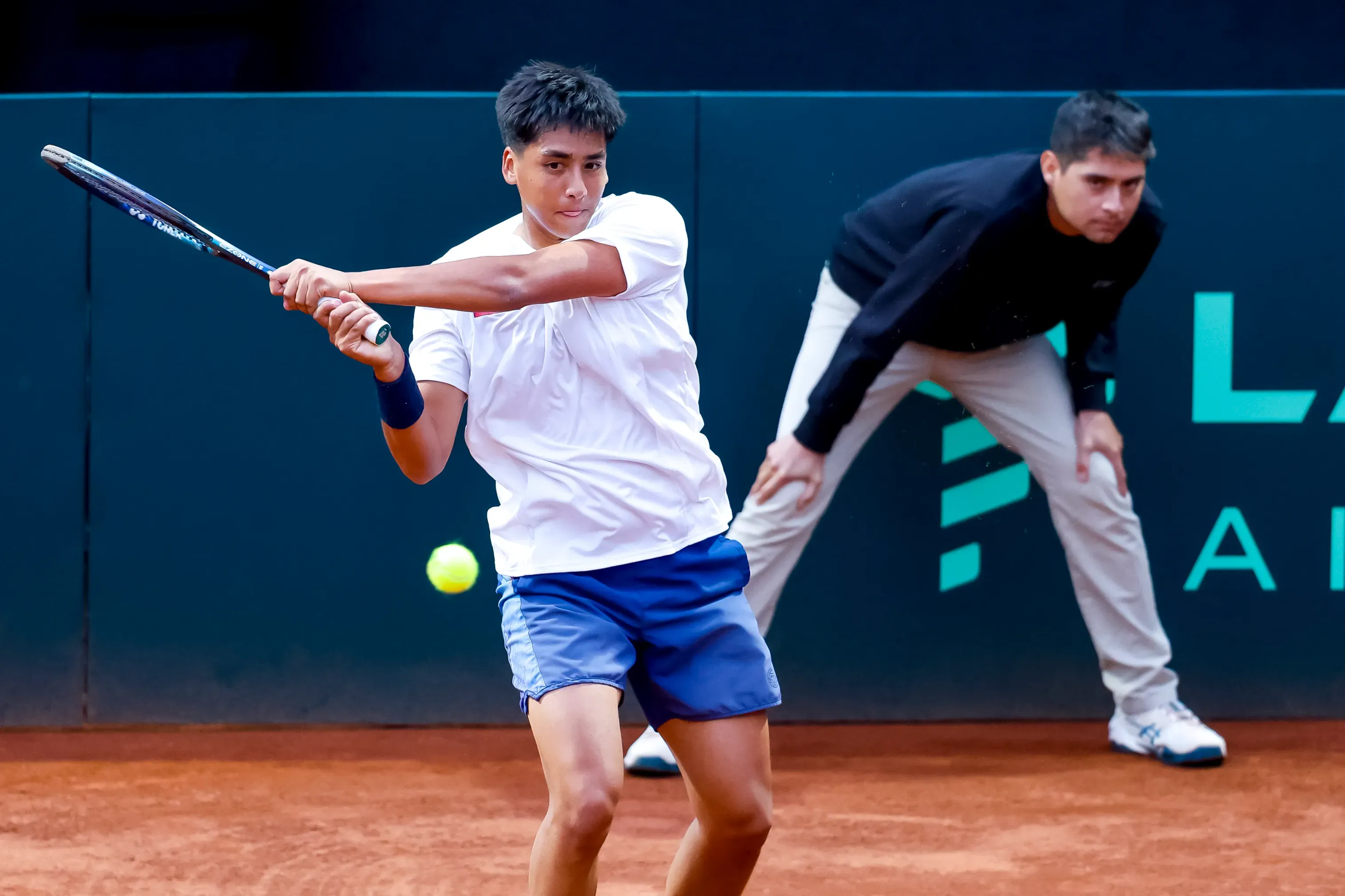 Daniel Núñez vive el mejor momento de su carrera. Foto: Pepe Alvujar/Photosport