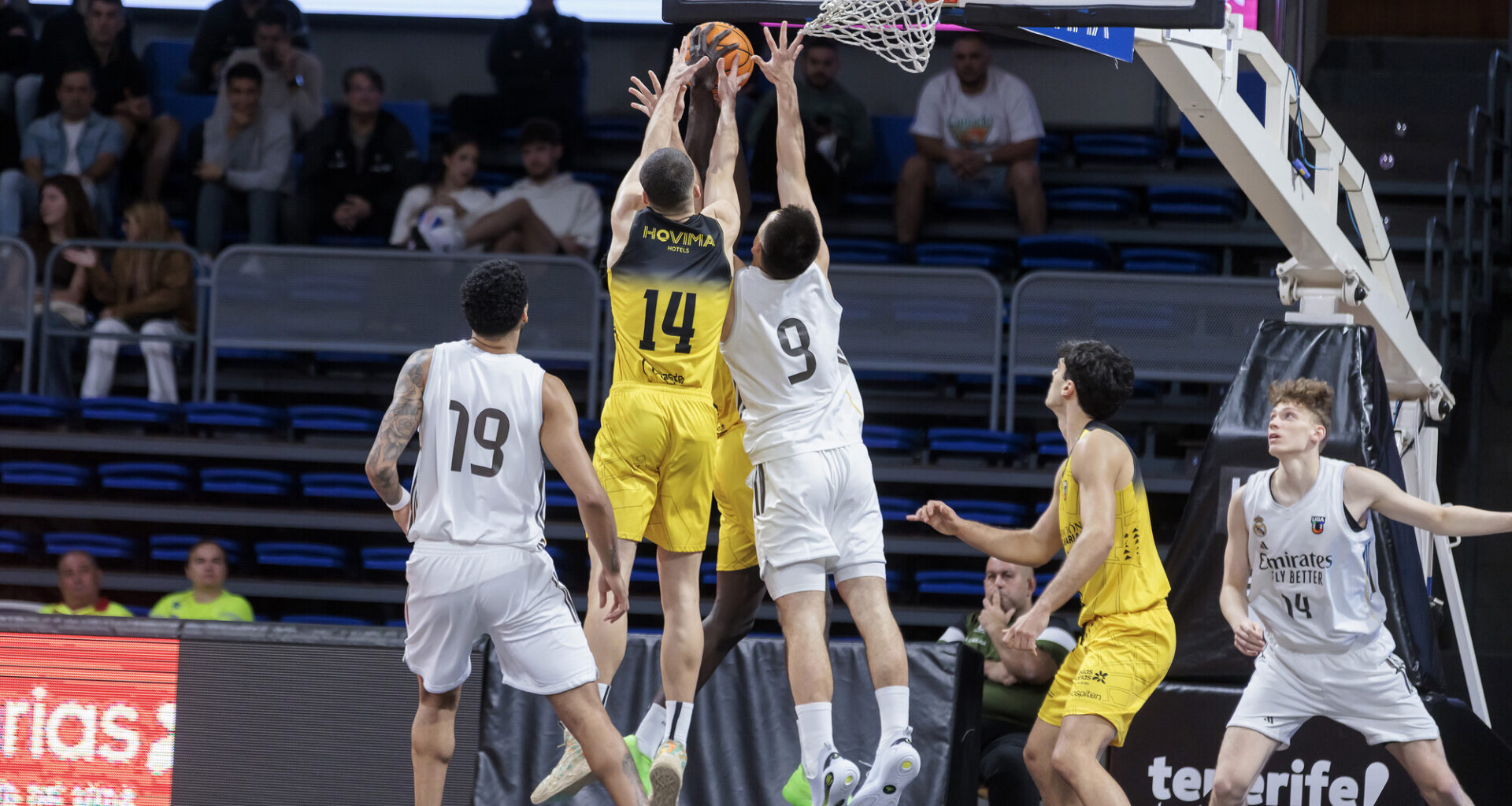 El U22 se queda sin premio tras un gran esfuerzo - CB Canarias