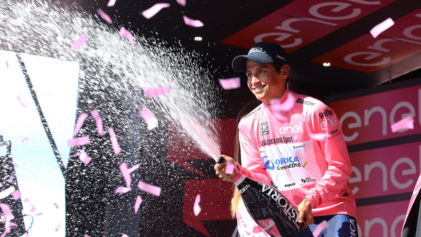 El Giro de Italia se despide de Esteban Chaves