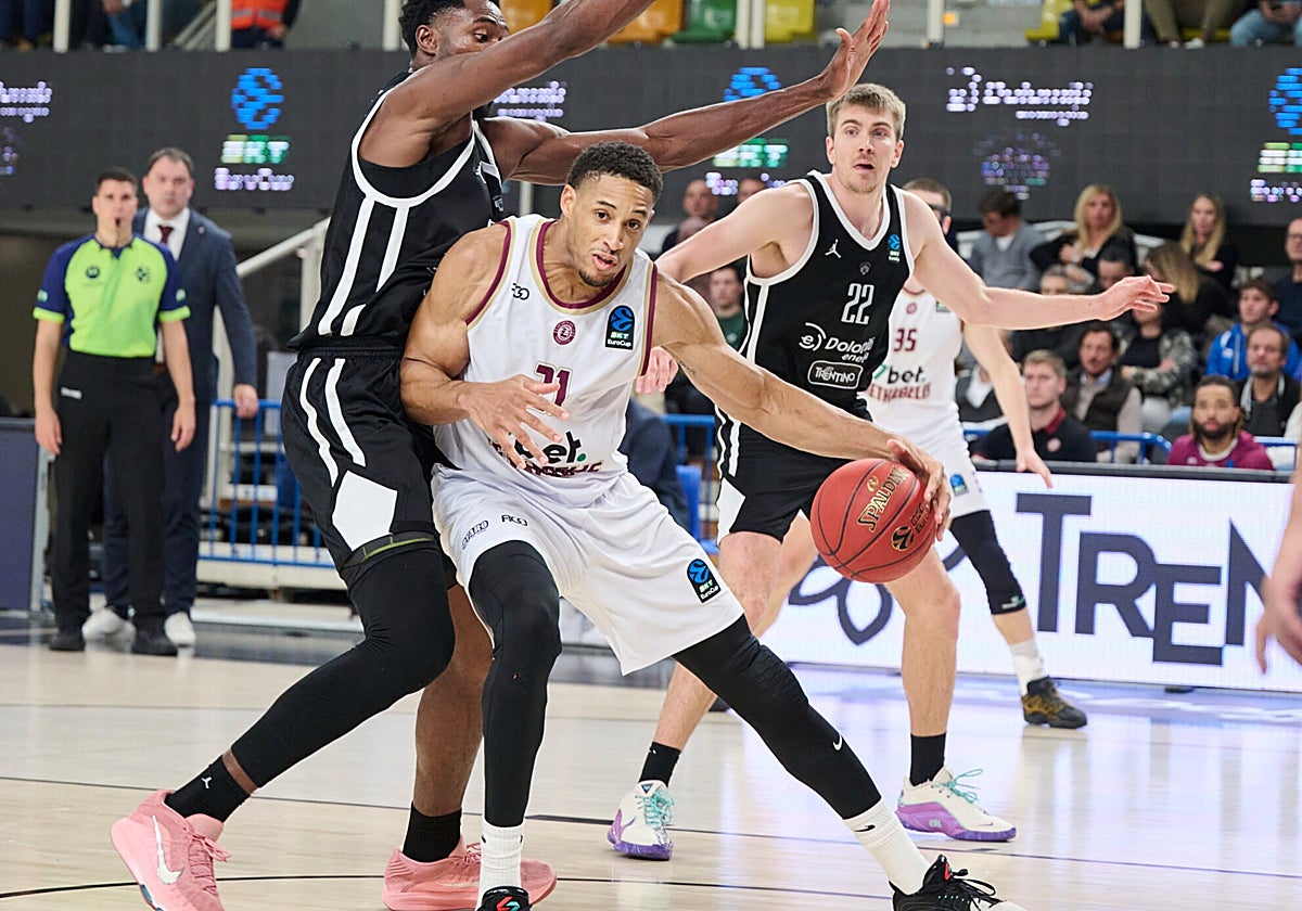 Rubit se exhibe antes de llegar al Unicaja