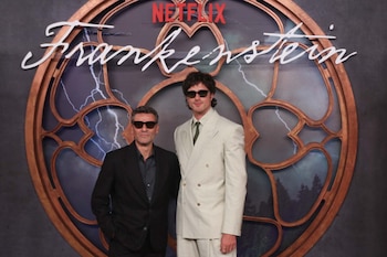 Frankenstein, protagonizada por Oscar Isaac,