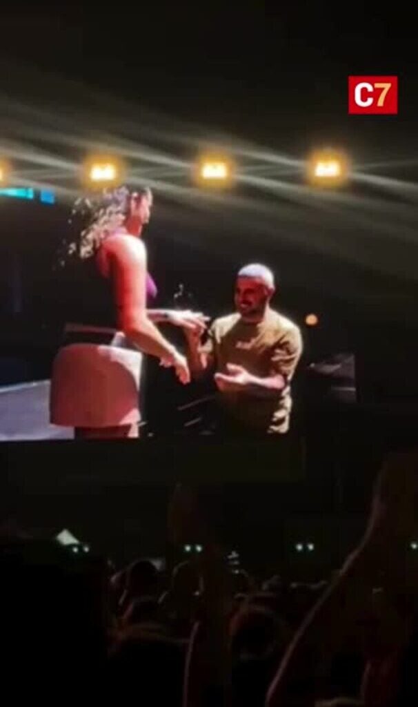 Pedida de mano en el concierto de Manuel Turizo en Gran Canaria - Canarias7