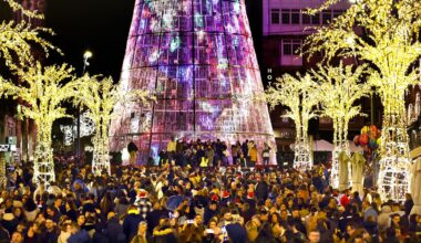 Vigo deslumbra con su Navidad entre los últimos coletazos del otoño
