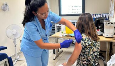 Osakidetza ha administrado ya 531.922 vacunas de la gripe, un virus que suma 553 ingresos