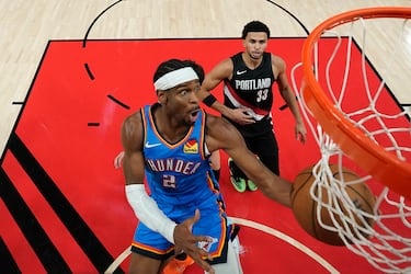 Edad: 27 | Posición: Base | En la cancha: 38.3 millones | Fuera de la cancha: 25 millones