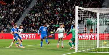 El Madrid de Xabi se cae