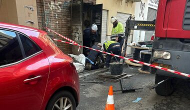 Un incendio en una caseta de transformación deja sin luz a 600 vecinos en Málaga