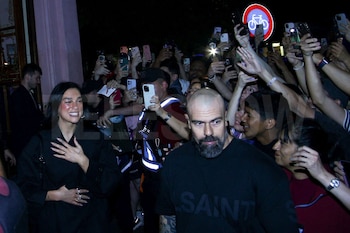 Dua Lipa saludó a sus