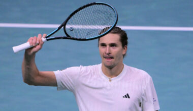 Zverev ejerce de 'top3' mundial y lleva el desenlace al dobles