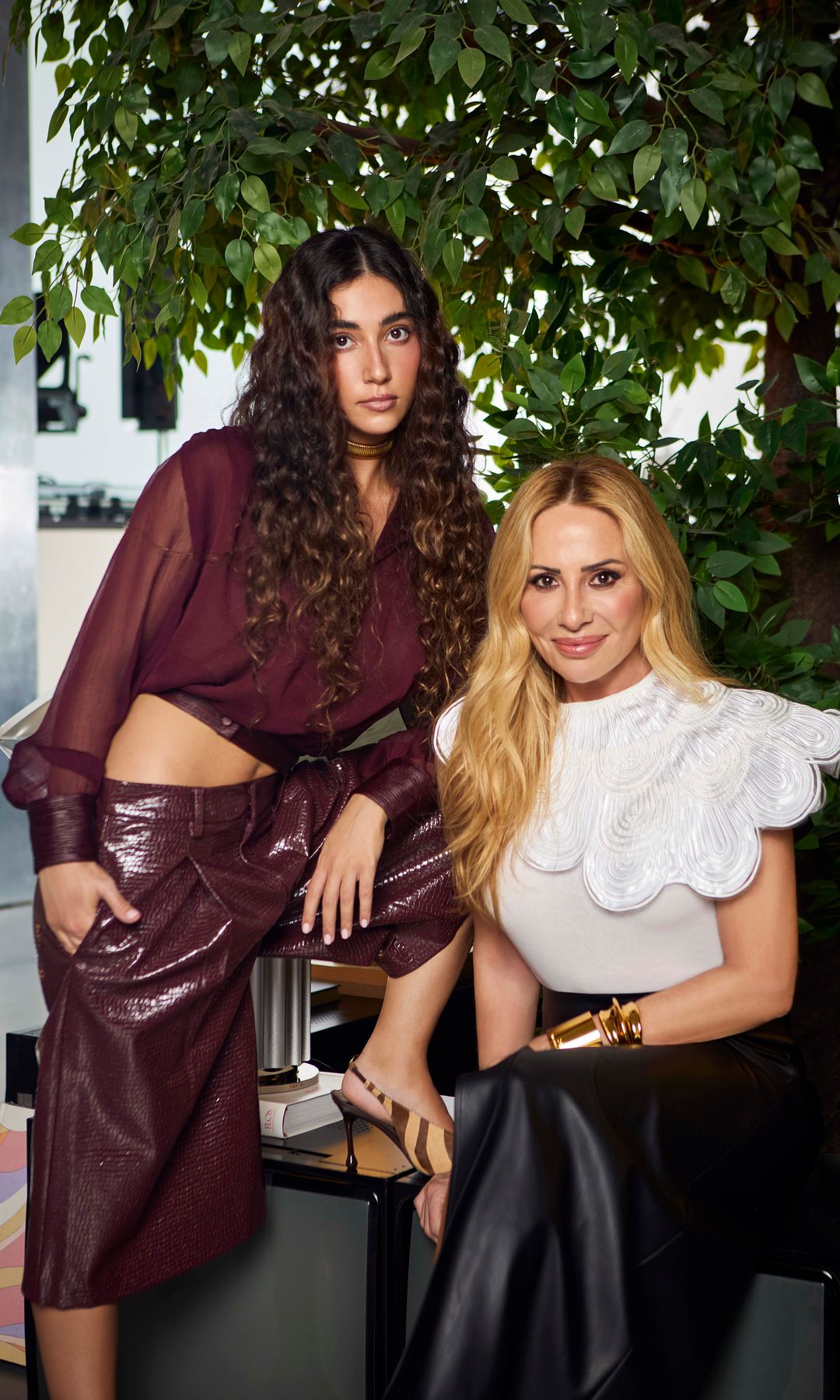 Marta Sánchez posa junto a su hija Paula Cabanas