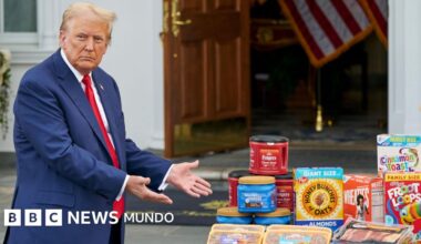 Qué ha hecho Trump para cumplir su gran promesa de bajar los precios en EE.UU. (¿y lo ha logrado?)