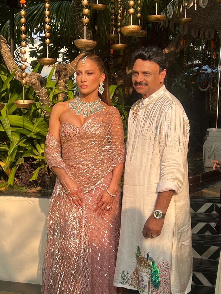 La millonaria boda india del año: actuación de Jennifer Lopez, escenario de James Bond y una tarta en forma de palacio