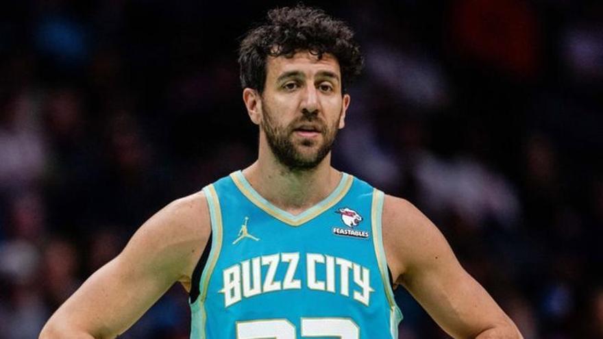 El Hapoel Tel Aviv hace saltar la banca con Micic