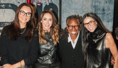 Emma Heming arropada por Demi Moore en el emotivo homenaje a Bruce Willis