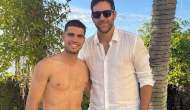 El descanso del 'guerrero' Carlos Alcaraz: de risas con Del Potro y con el 'look' de toda la vida