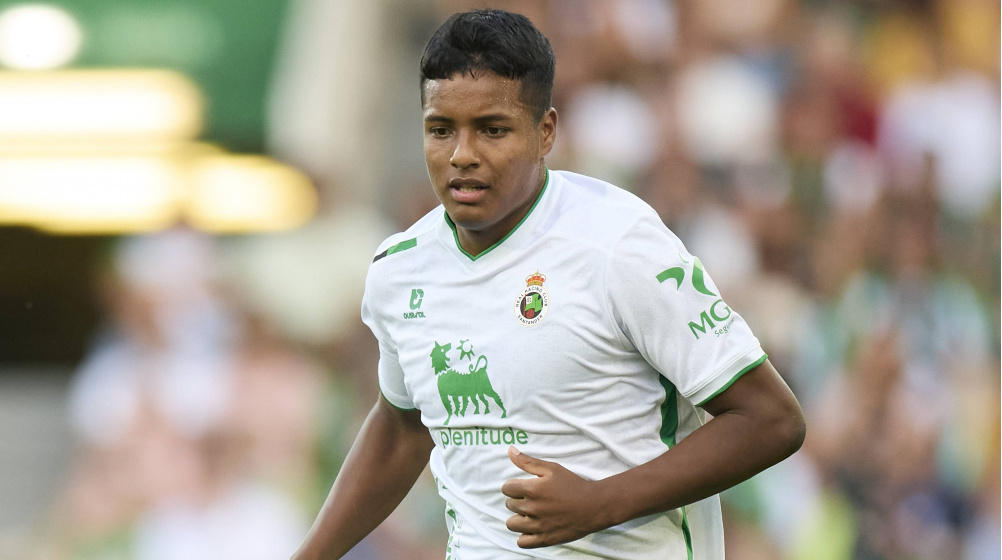 Clubes de toda Europa se fijan en el pichichi de Segunda Jeremy Arévalo