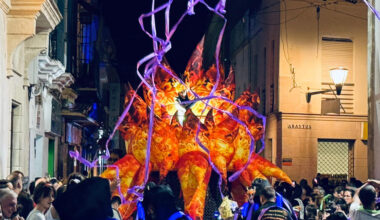 Halloween llena El Puerto de terroríficos disfraces, con calles abarrotadas y el mejor ambiente familiar