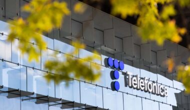 Telefónica pierde 1.080 millones hasta septiembre lastrado por las minusvalías de Hispanoamérica