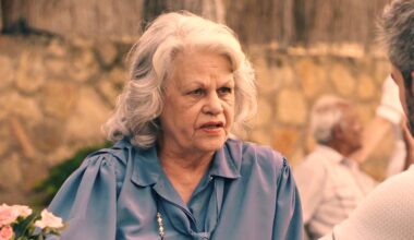 Delia, la madre de Gabriel, descubre la verdadera identidad de Andrés