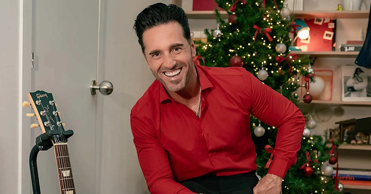 así es el árbol de Navidad de estilo clásico de David Bustamante