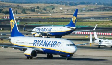 la aerolínea cambia hoy su política de check-in y cobrará 30 euros a quienes no cumplan las condiciones