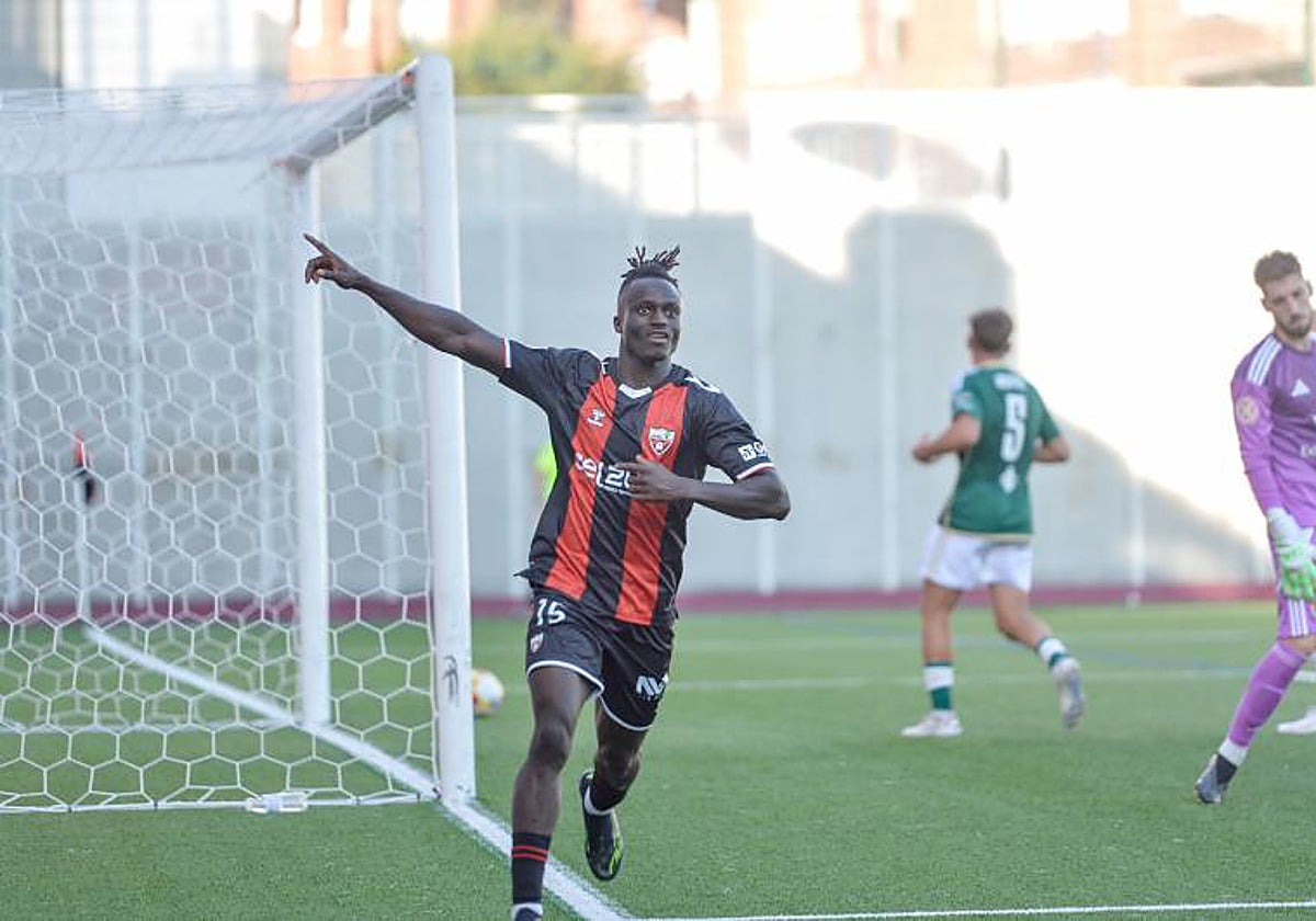 La prohibitiva 'cláusula del miedo' que impuso el Tenerife al Arenas con su estrella Babá