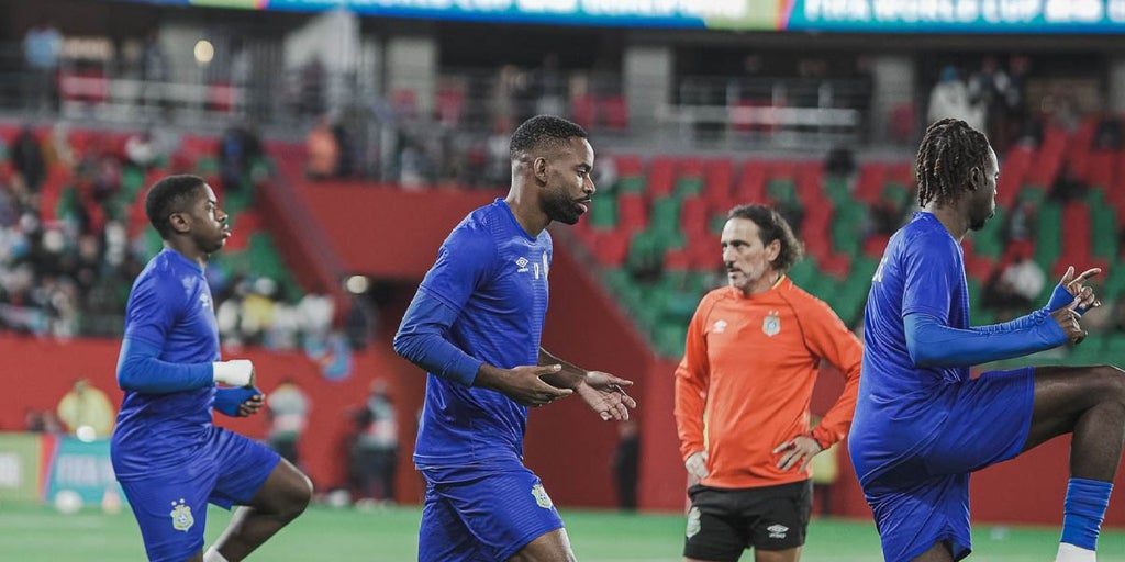 Bakambu juega una hora y da una asistencia en la clasificación de RD del Congo al Torneo de Repesca de la FIFA para el Mundial