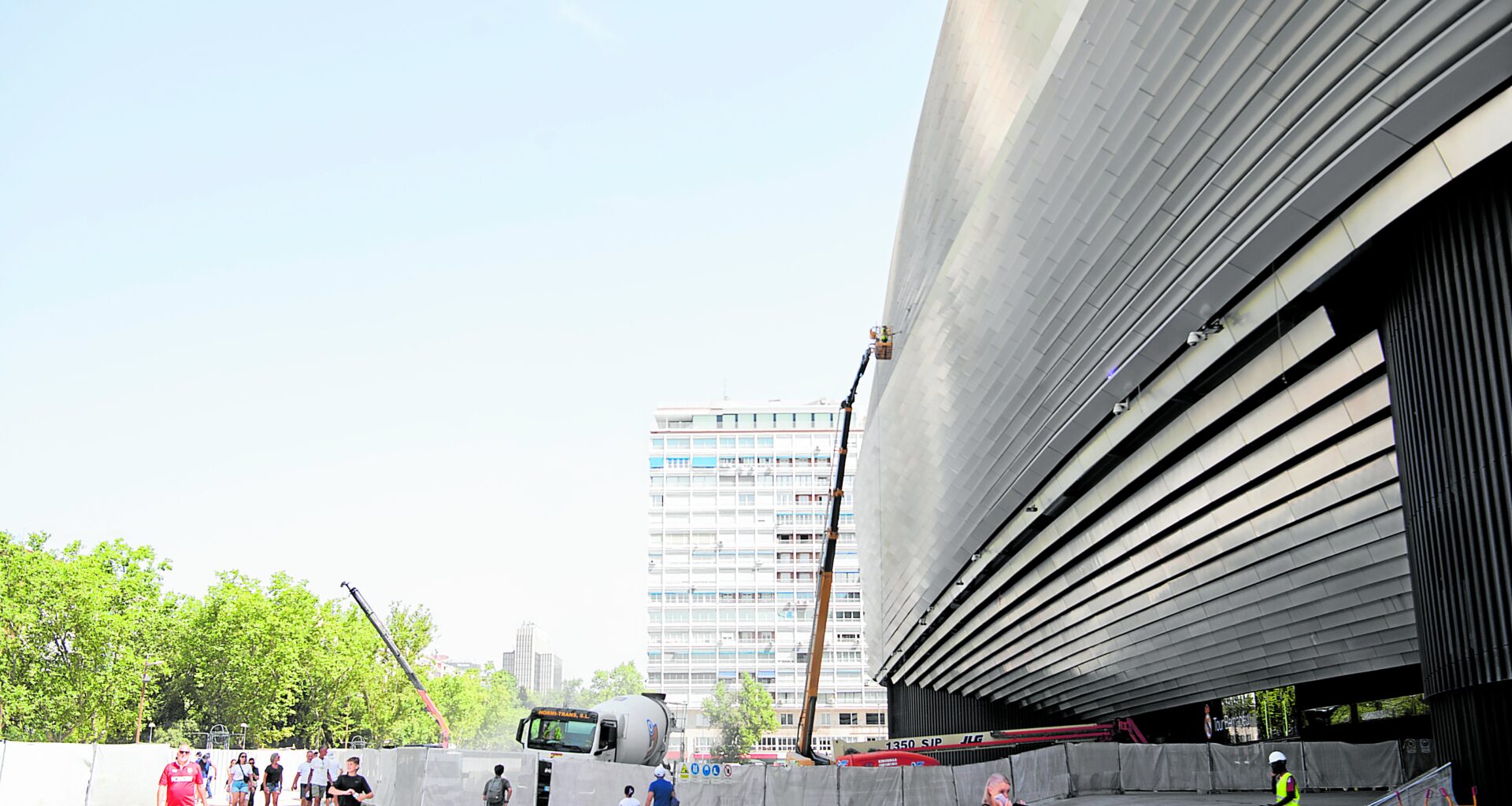 Las grietas del megaproyecto del Santiago Bernabéu