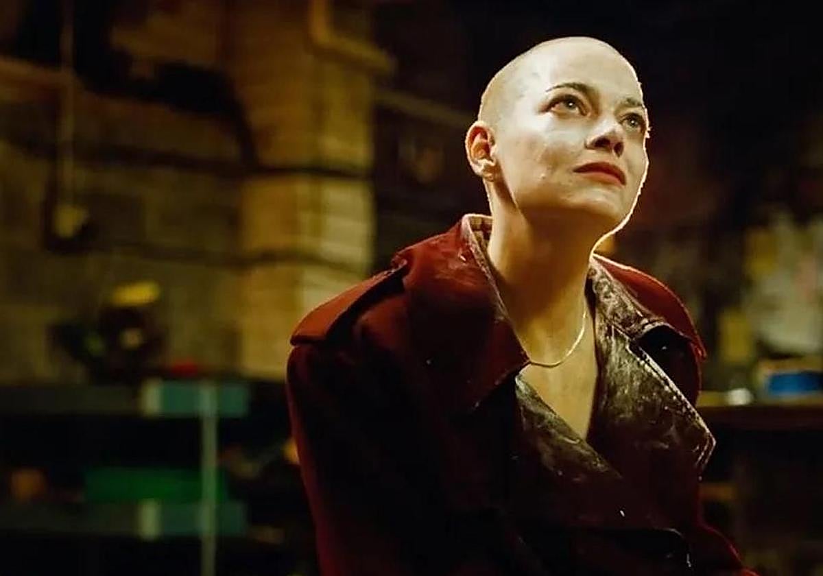 'Bugonia': cómo inquietar al espectador sin explotar grandes medios