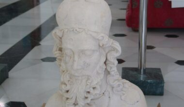 Simeón y Juan, el conejillo de indias para las nuevas esculturas