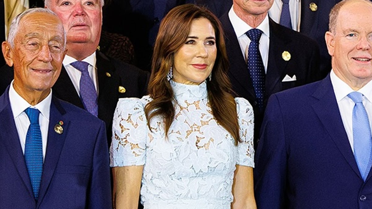 el look nupcial de Mary de Dinamarca en la inauguración del Gran Museo Egipcio