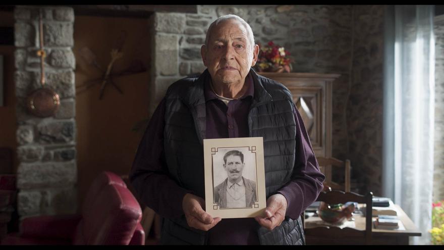 ‘Popel’, un viaje de Gernika a Praga en busca de las cenizas de deportados republicanos