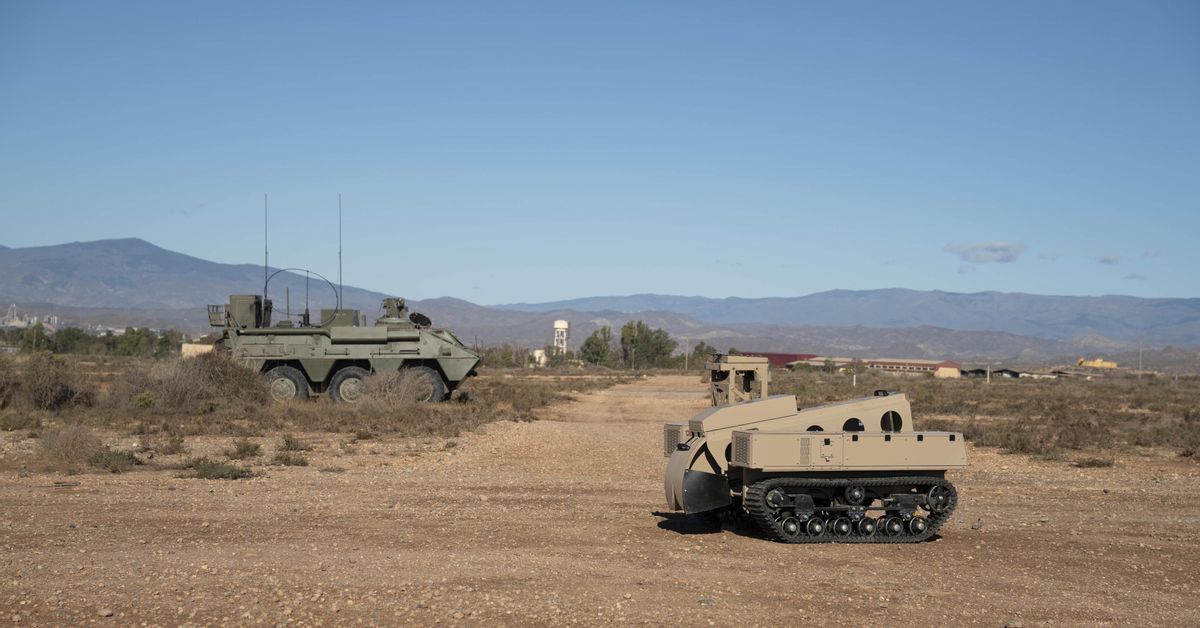 Defensa investiga la explosión en Viator que deja un soldado fallecido y otro herido