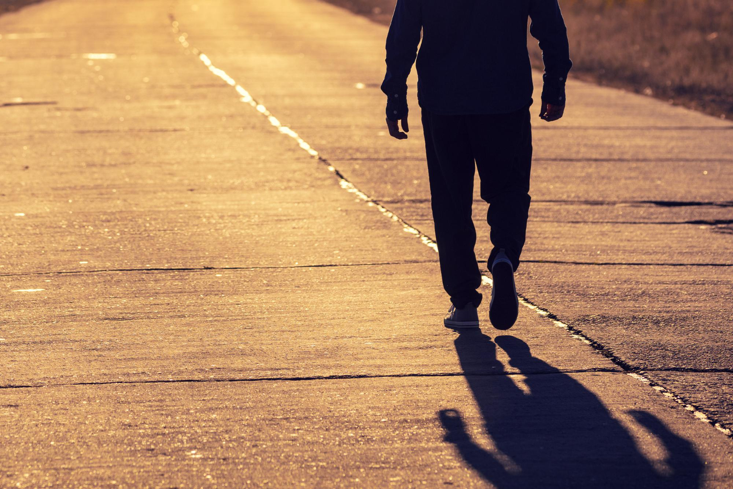 Caminar puede retrasar el alzhéimer hasta siete años