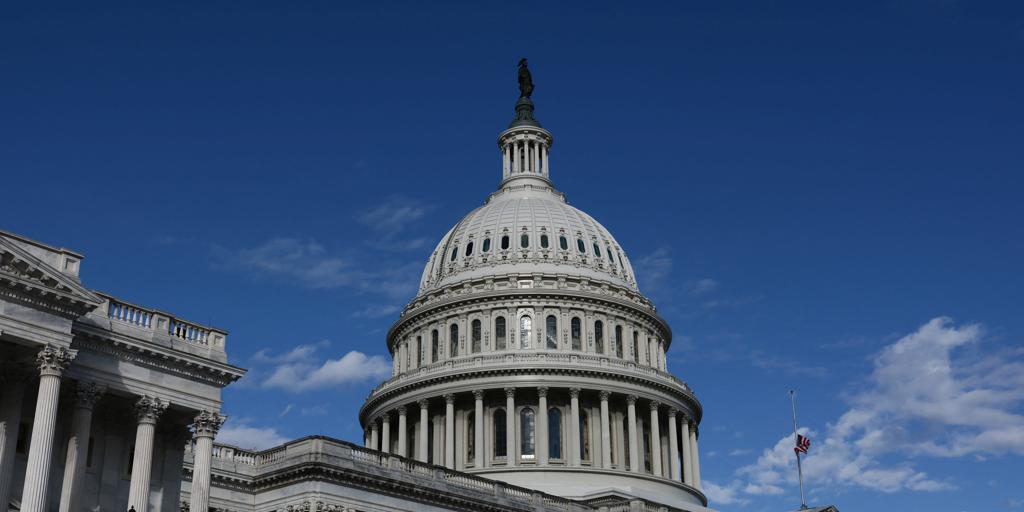 El Senado de EE.UU. aprueba el fin del cierre del Gobierno, que podría reabrir esta misma semana