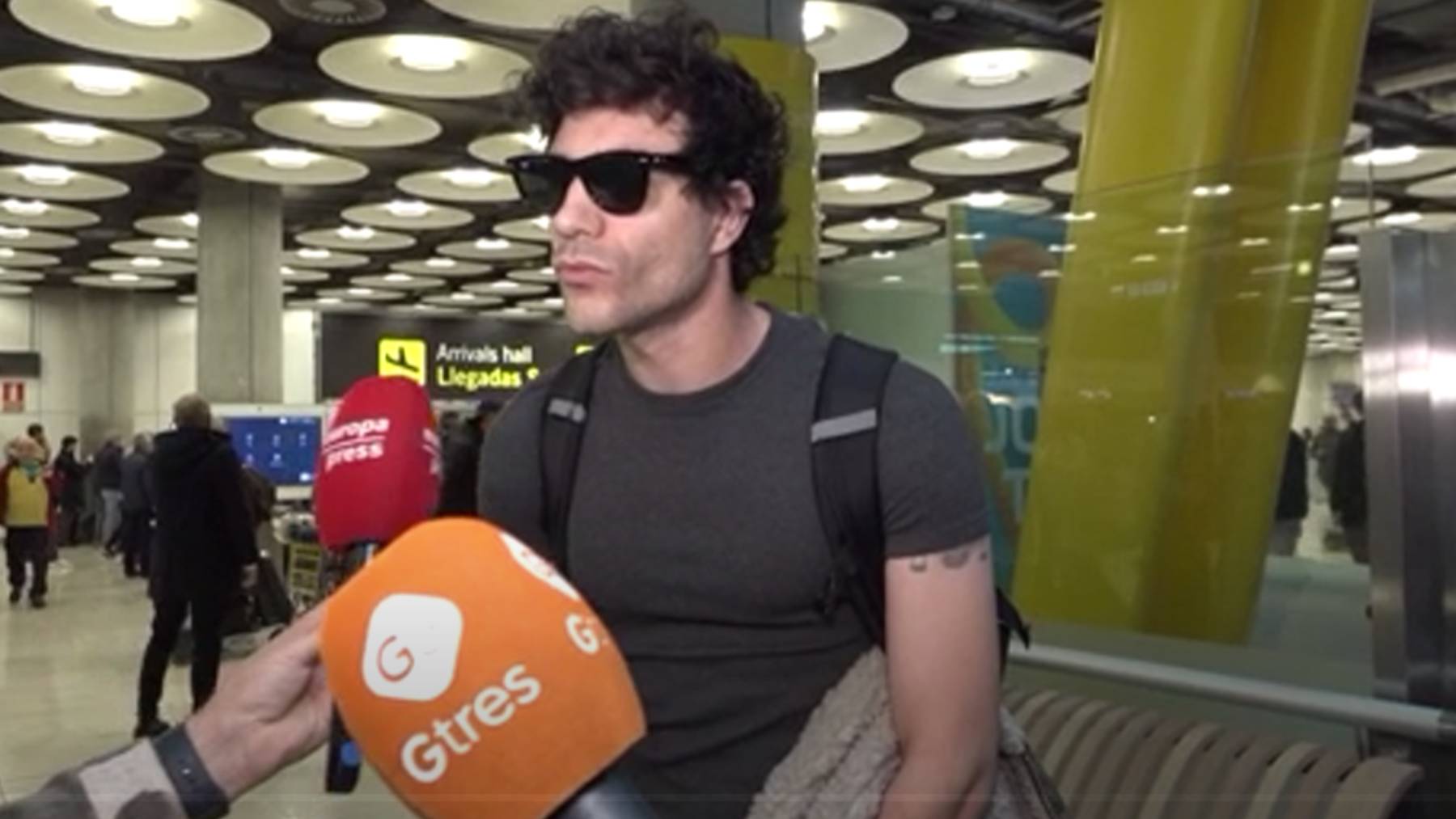 Javier Calvo reaparece tras la ruptura y aclara los rumores de romance con Guitarricadelafuente