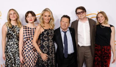 Michael J. Fox rodeado por su mejor equipo, su mujer y sus cuatro hijos, en una velada inolvidable contra el Parkinson