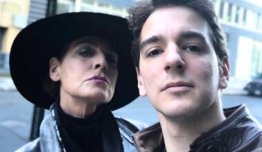 en Miami, con nuevo trabajo y muy enamorado