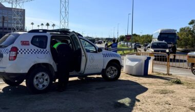 La Policía Local despacha con servicios mínimos el Betis