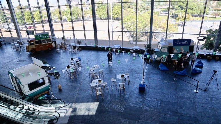 El congreso del PP andaluz, un 'show' televisivo entre El Hormiguero y Broncano