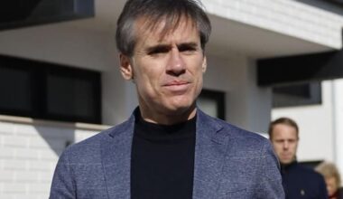 El Valencia CF destituye a Miguel Ángel Corona