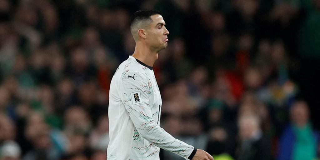 Cristiano Ronaldo, expulsado por primera vez en la selección lusa con roja directa