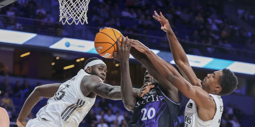 El Real Madrid toma aire en la liga