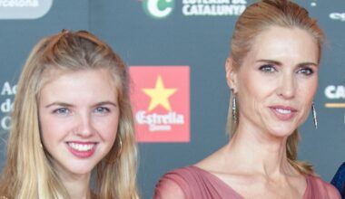 Judit Mascó y su hija, María Vicente, asisten emocionadas a la gran fiesta privada de Rosalía