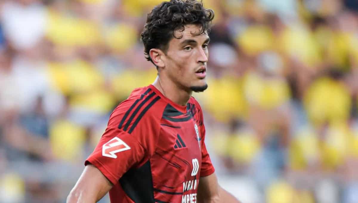 Jesús Galván activa la alerta en el Betis por su 'portazo' a Ismael Barea en el Mirandés