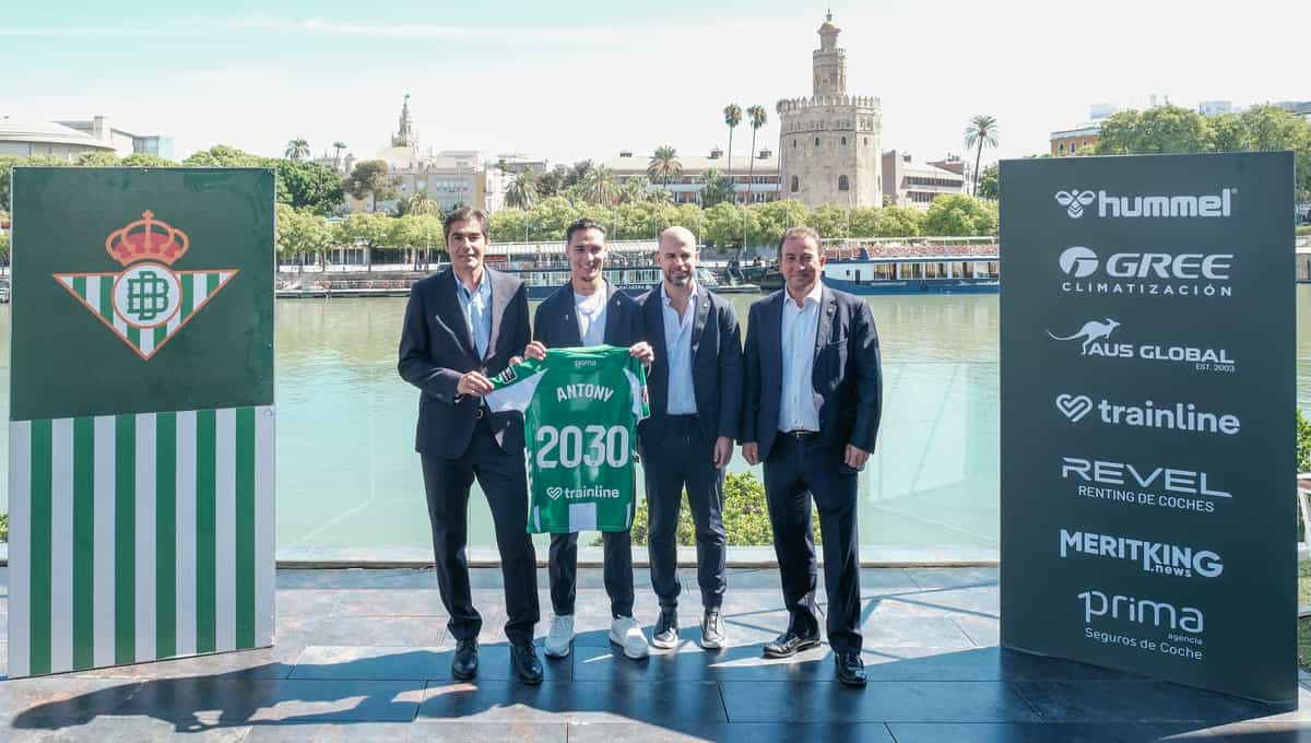 El Betis, quinto club del mundo con más éxito en el retorno de sus inversiones en fichajes