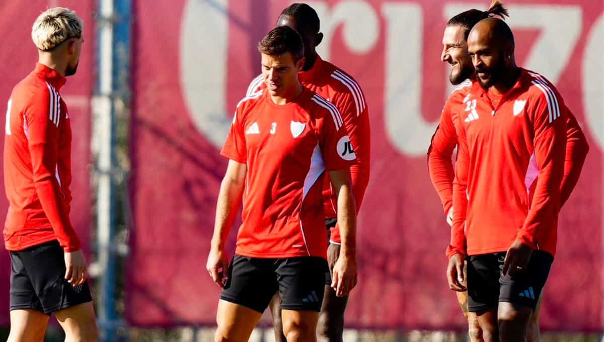 Respiro para el Sevilla con un regreso deseado y el paso adelante de Isaac Romero
